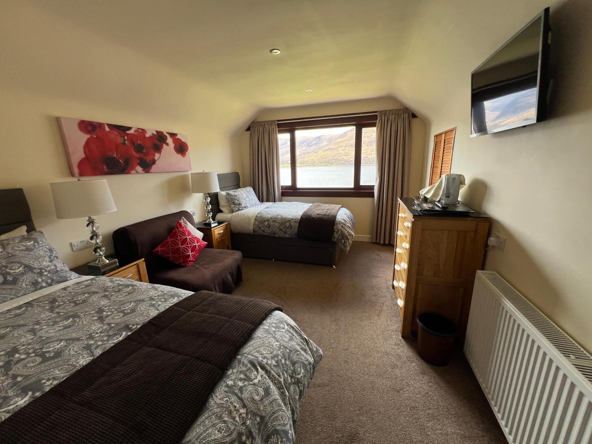 Stronchreggan View Guest House Fort William Buitenkant foto